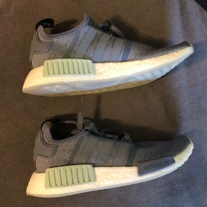Adidas NMD R1 women’s shoes